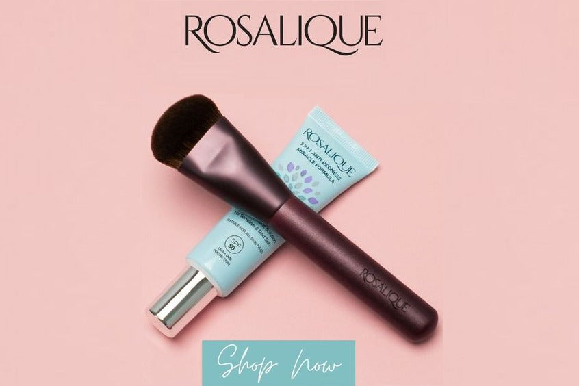 Rosalique est réputée pour être une marque éthique, innovante avec sa formule biomédical, mais aussi à l'écoute des peaux à rougeurs